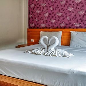 Standard Zimmer mit Kingsize-Bett